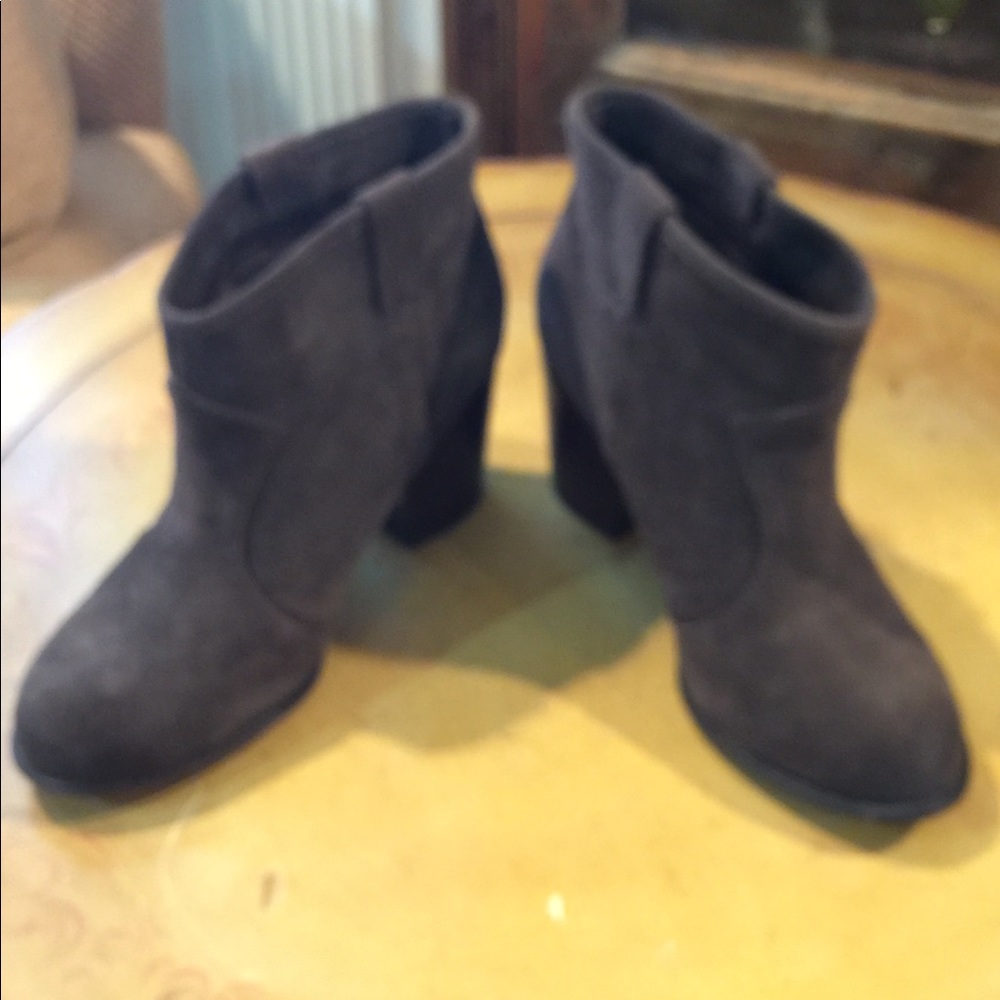 Brown Suede Splendid Ankle Boots (8.5)